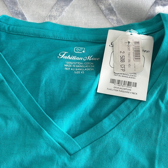 Turquoise blue new t-shirt from Tahiti - Picture 4 of 5